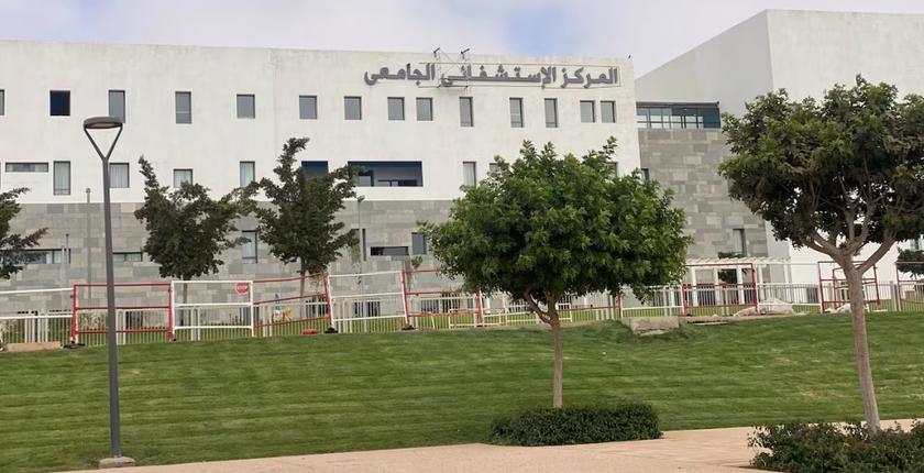 المجموعة الصحية لسوس توضح ملابسات ولادة سيدة قرب مستشفى أكادير