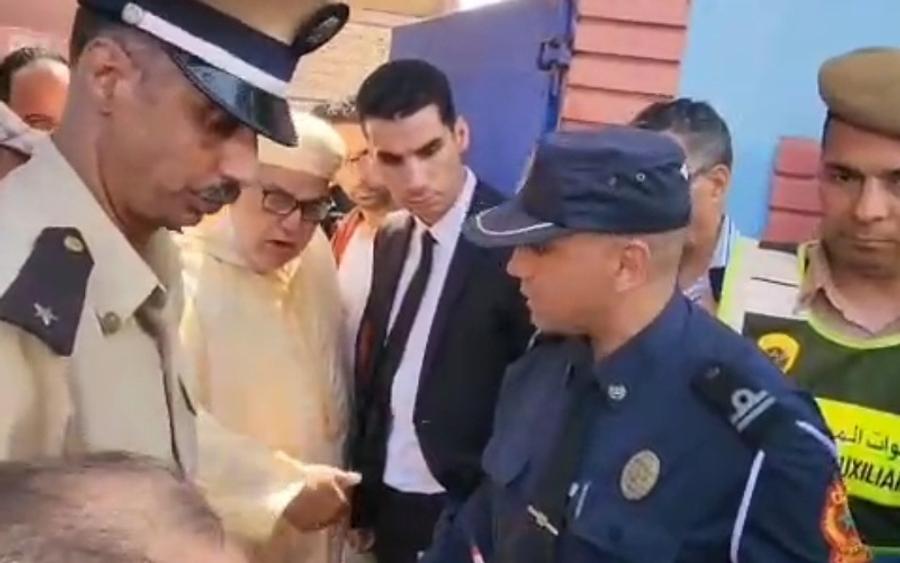 بن كيران يحتج داخل مكتب التصويت: "هادي بنتي من حقها تصوت"