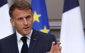 Carburants : Macron demande à Bruxelles d’assouplir certaines règles européennes