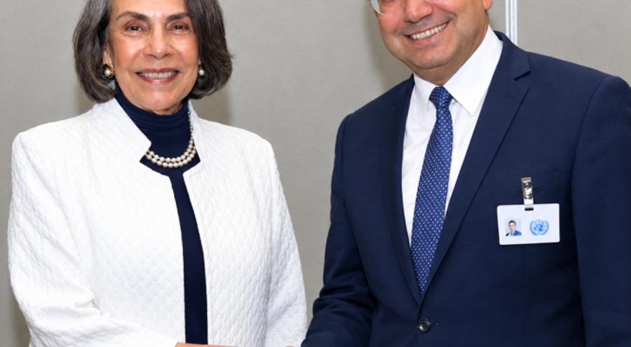 بوریتا با همتای هوندوراسی خود در نیویورک گفتگو کرد