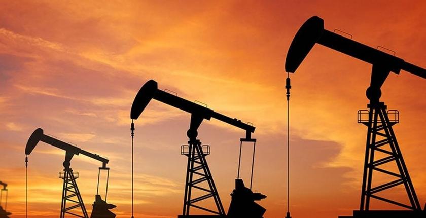Pétrole : les cours reculent alors que les exportations du Moyen-Orient reprennent