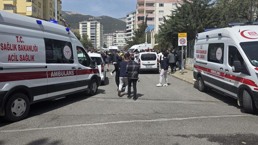 Turkey school shooting leaves 11 wounded as suspect is arrested in Manisa