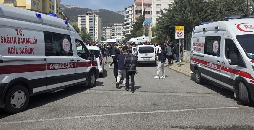 Turkey school shooting leaves 11 wounded as suspect is arrested in Manisa