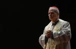 Папа Лев XIV предупреждает о 'рае машин' в начале визита во Францию