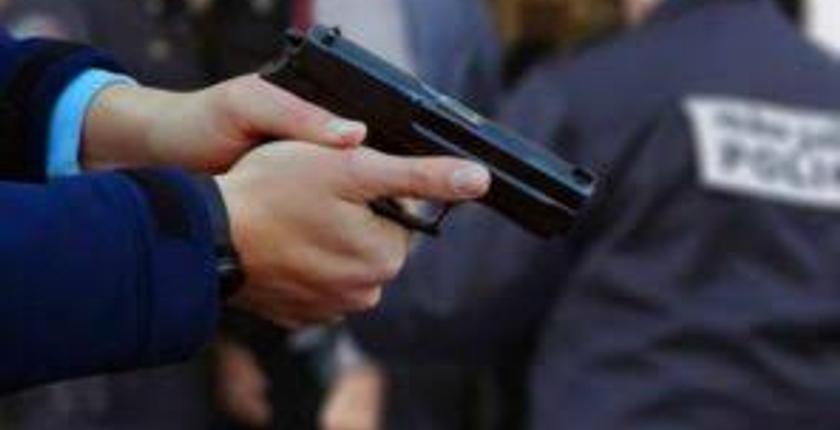 وجدة.. رصاصة تحذيرية لتوقيف شخص هاجم شرطياً بسلاح أبيض