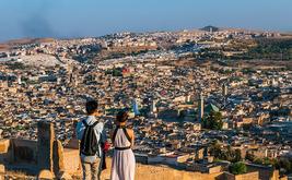 Tourisme à Fès : les nuitées progressent de 7% à fin juillet 2026
