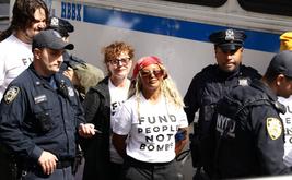 Susan Sarandon interpellée à New York lors d’une manifestation contre Netanyahu