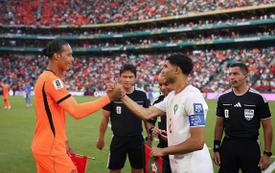 Mondial 2026 : Van Dijk dément avoir imposé une défense à cinq contre le Maroc