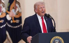 Un juge américain ordonne à la Maison Blanche de rétablir l’accès de CNN, MS NOW et Politico