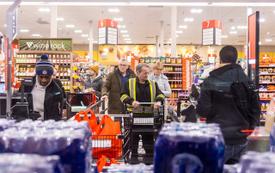 Canada : les ventes au détail reculent en juillet, un rebond attendu en août