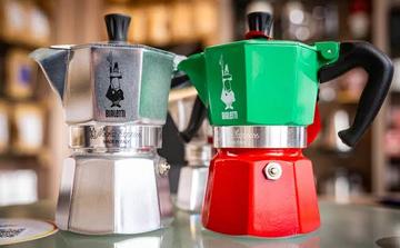 La moka italienne retrouve une nouvelle jeunesse face à l’ère des capsules