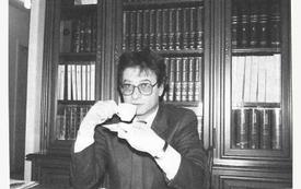 Marrakech rend hommage à Mahmoud Darwich à travers la poésie, la musique et le cinéma