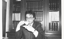 Marrakech rend hommage à Mahmoud Darwich à travers la poésie, la musique et le cinéma