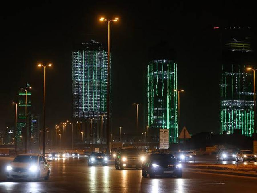 Saudi Arabia: Riyadh Schools Shift to Remote Learning for One Week