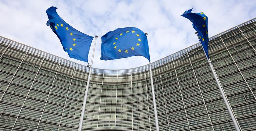 UE pede aos Estados membros que reduzam o consumo de gás e eletricidade em meio à volatilidade do mercado