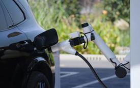 Geely accélère la recharge des voitures électriques avec une technologie annoncée à 2,25 MW