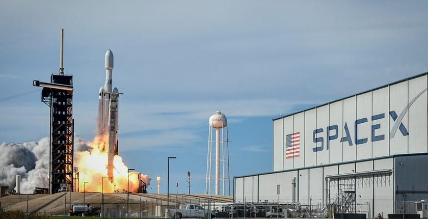 SpaceX prépare le premier vol orbital de Starship, une étape clé vers la Lune et Mars