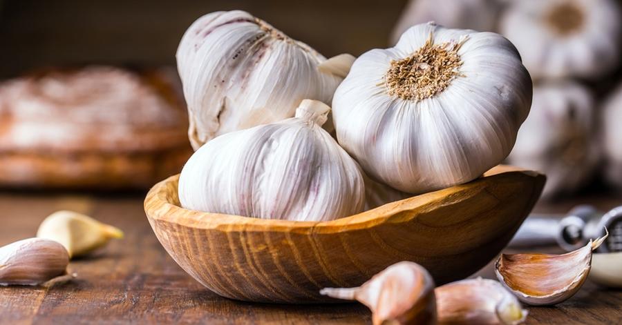الثوم يشعل خلافا تجاريا بين المغرب وإسبانيا