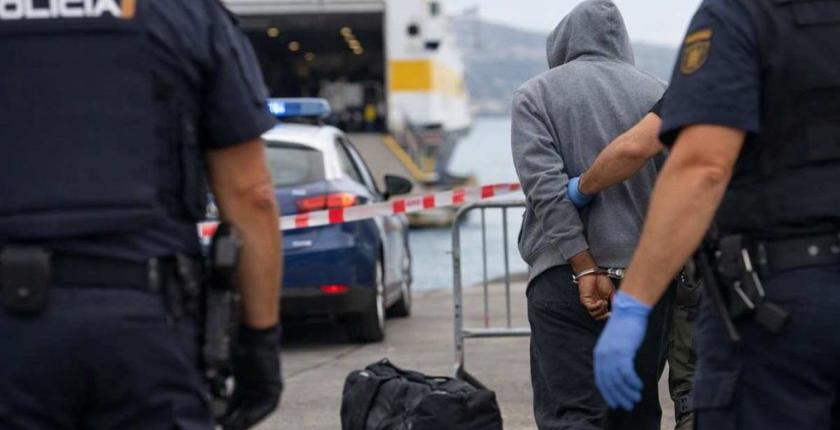 توقيف قاصر بسبتة حاول تهريب مهاجر مغربي نحو إسبانيا