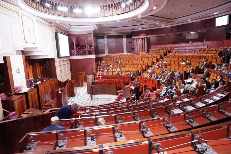 18 برلمانيا من 9 عائلات.. القرابة تعزز حضورها بمجلس النواب بعد الانتخابات