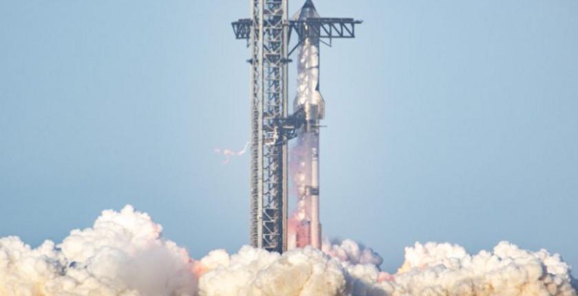 SpaceX ने Starship का एक और महत्वपूर्ण परीक्षण उड़ान किया
