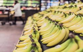 Algeria banana prices reach 2,800 dinars as consumers voice frustration