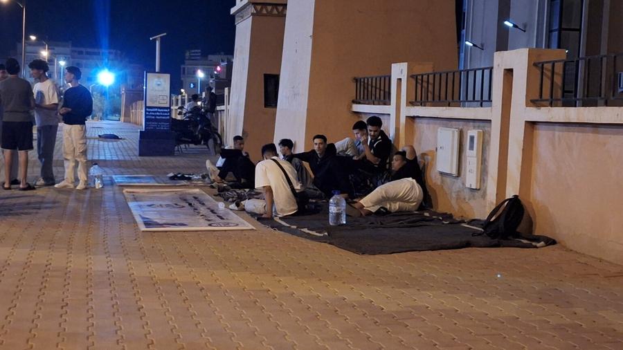 ورزازات.. اعتصام ليلي لطلبة وخريجي التمريض للمطالبة بالتشغيل