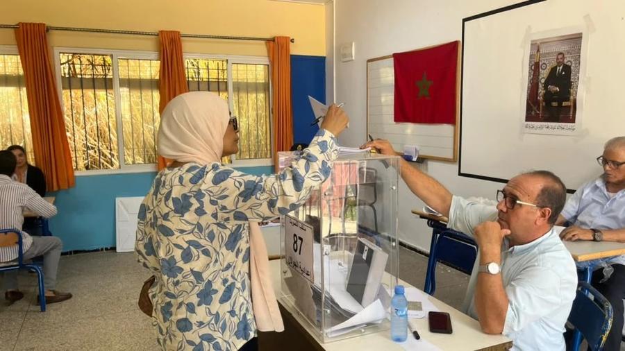 تقرير يرصد 59 حالة اشتباه في الرشوة وخروقات يوم الاقتراع