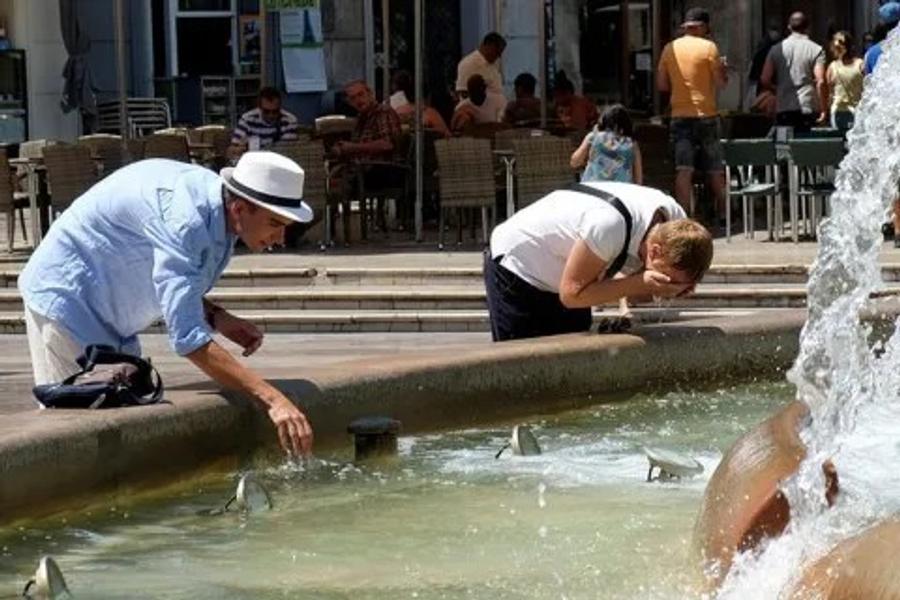 بلجيكا تسجل نحو 3 آلاف وفاة إضافية بسبب موجات الحر