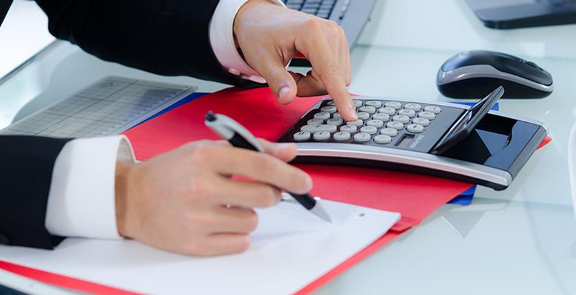 Délais de paiement : une amélioration se confirme dans les secteurs public et privé
