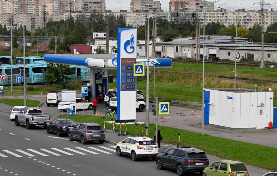 Russie : pénuries de carburant et baisse du pétrole fragilisent le secteur énergétique