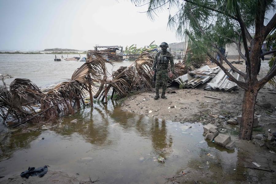 Mexique : l’ouragan Polo touche terre, 7 000 militaires mobilisés