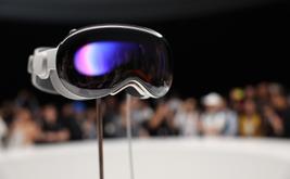 Apple rethinks Vision Pro as it explores a lighter next-generation headset