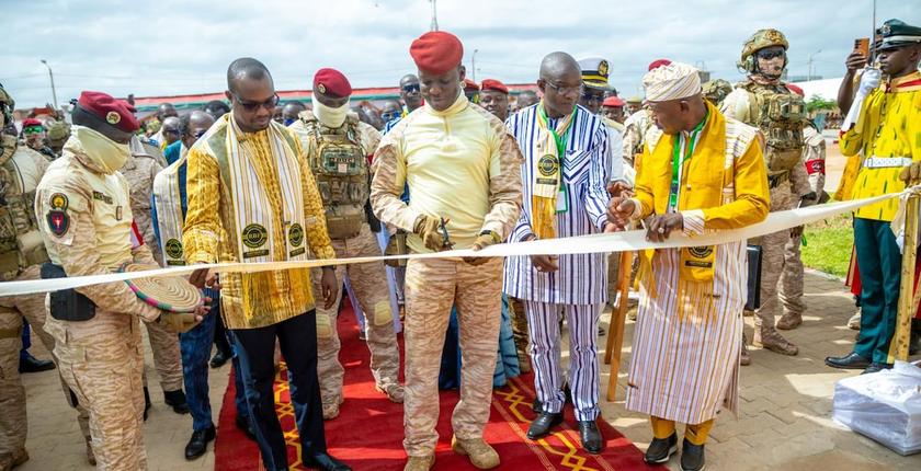 Burkina Faso : une première raffinerie d’or inaugurée à Ouagadougou