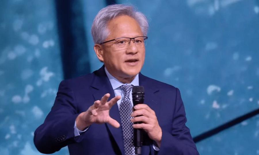 Nvidia首席执行官黄仁勋表示AI模型蒸馏是竞争而非盗窃