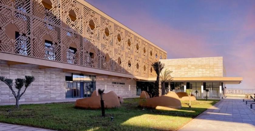Laâyoune : un nouveau Master pour former aux métiers de la gestion hospitalière