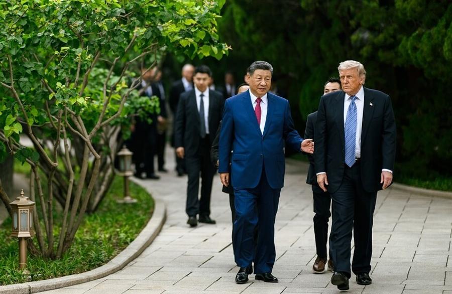 习近平应特朗普邀请访问美国