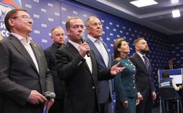 Russie : le parti de Vladimir Poutine obtient 57,83 % aux législatives