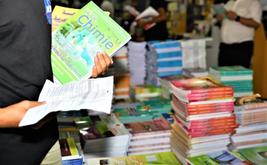 الكتبيون يطالبون بتدخل عاجل لإنهاء خصاص المقررات الدراسية