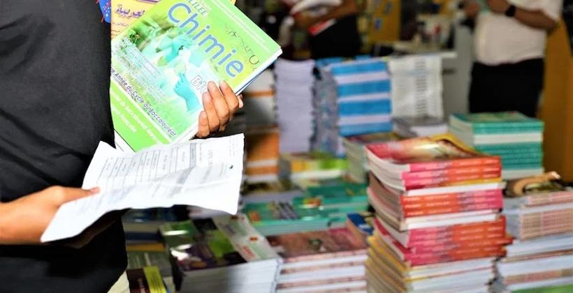 الكتبيون يطالبون بتدخل عاجل لإنهاء خصاص المقررات الدراسية