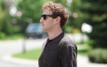 Mark Zuckerberg défend l’accélération de l’IA face aux appels à la prudence