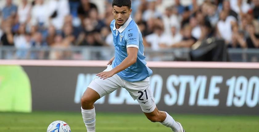 رضا بلحيان يطرق باب المنتخب الوطني لتوقف شتنبر