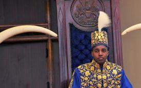 Un gardien de neuvième division anglaise refuse la couronne d’un royaume en Ouganda