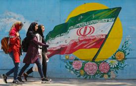 Irán destaca el creciente papel de las mujeres en su industria de defensa