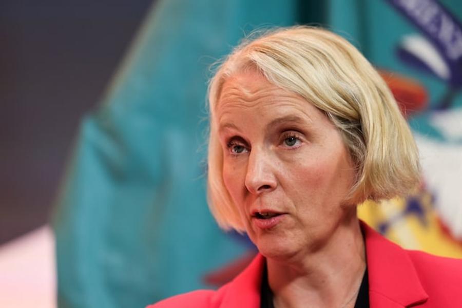 Royaume-Uni : une ministre condamne les manifestations anti-migrants à Portsmouth