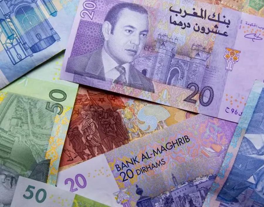 العملات الإفريقية تواجه اختبار الدولار.. تراجع واسع واستثناءات محدودة
