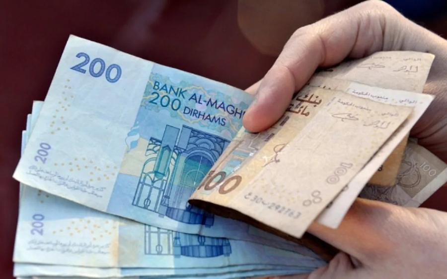 نقابات تحذر من تحويل رفع الحد الأدنى للأجر إلى ورقة للمزايدة السياسية
