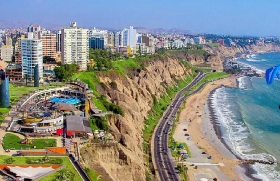 פרו רושמת ירידה של 5.5% בהגעת תיירים זרים ברבעון השני של 2026