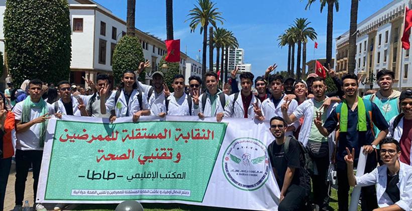 نقابة الممرضين تتوعد بتصعيد الاحتجاجات