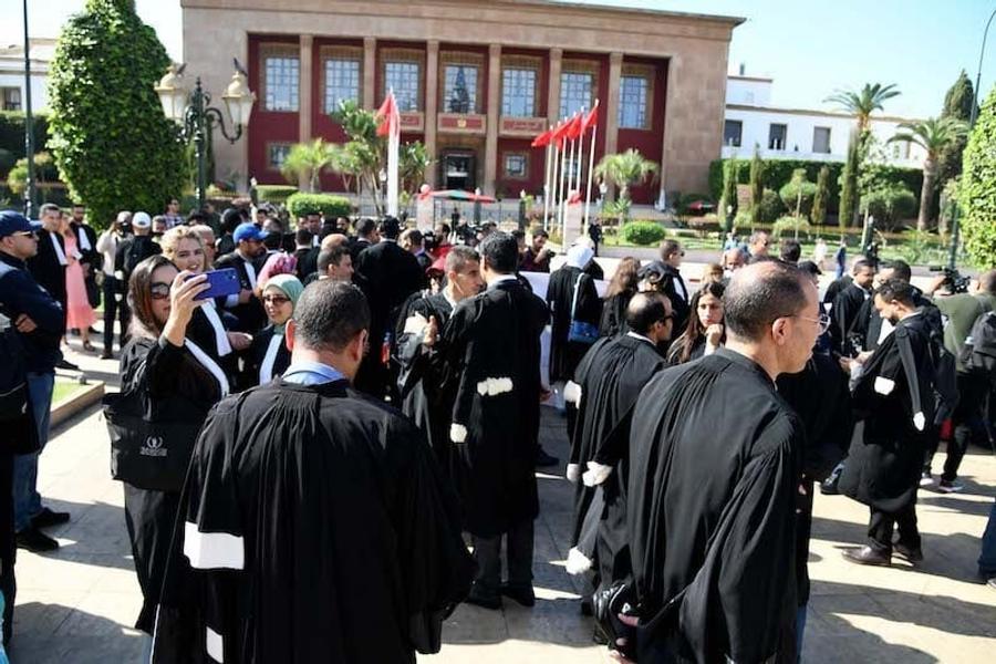 المحامون يحجزون 18 مقعدا في البرلمان وسط أزمة المهنة